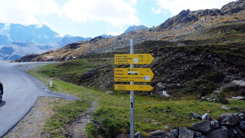 Parklplatz ~2330m