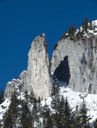 ... und kann einen kurzen Seitenblick auf die Buchsteinnadel werfen.