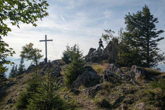 Am Kreuzgipfel des Geiersteins
