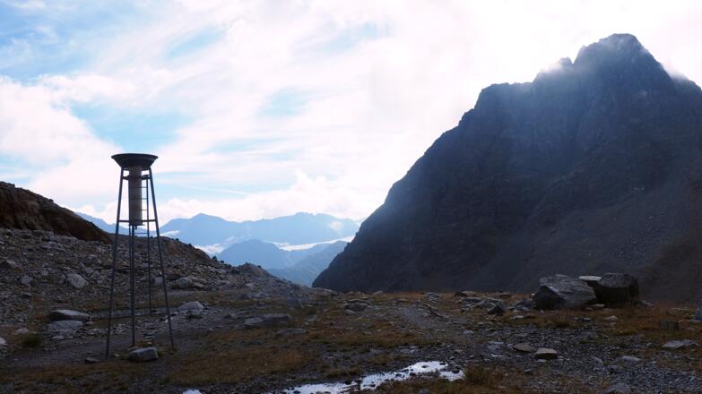 Ombrometer ~2810m