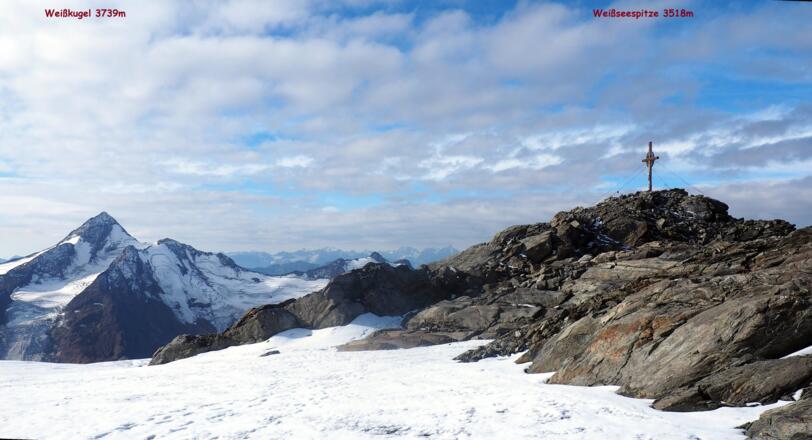 Am Plateau aussteigen und rechts zum Gipfel
