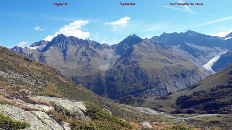 Panoramablick zu den Ötztalern