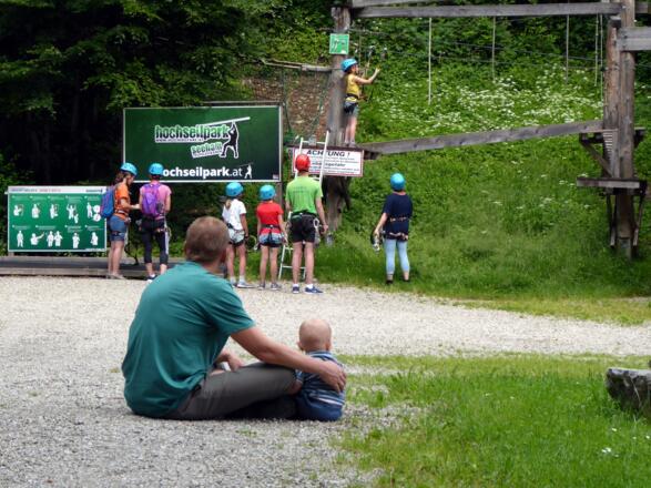 Großes Interesse am Hochseilgarten.