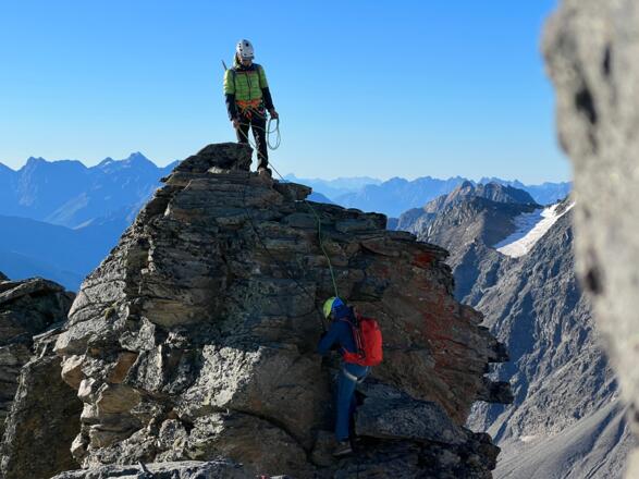 Anstieg über den Südostgrat auf die Kristallwand.