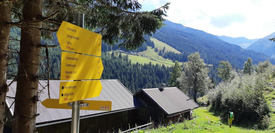 vorbei an der Nagl-Aste