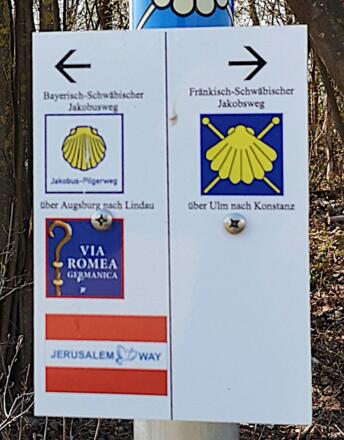 Abzweig: links nach Donauwörth, rechts nach Ulm