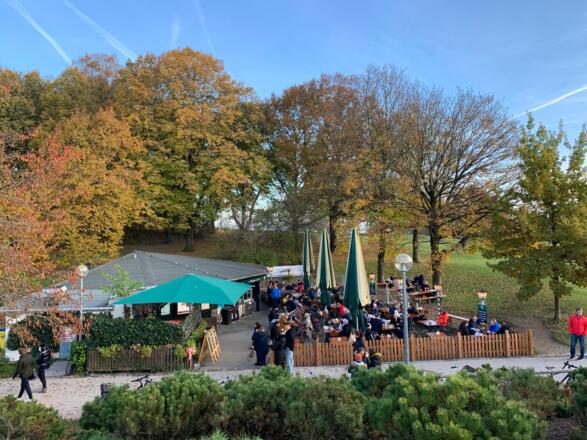 München's höchster Biergarten - Die Olympiaalm