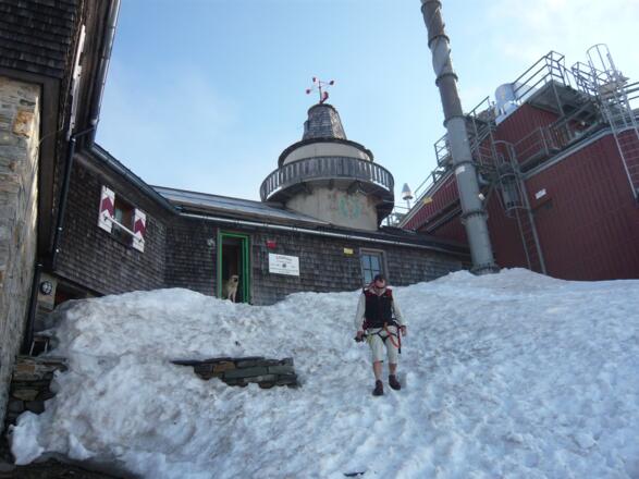 Beim Zittelhaus: Abschied vom Hüttenhund