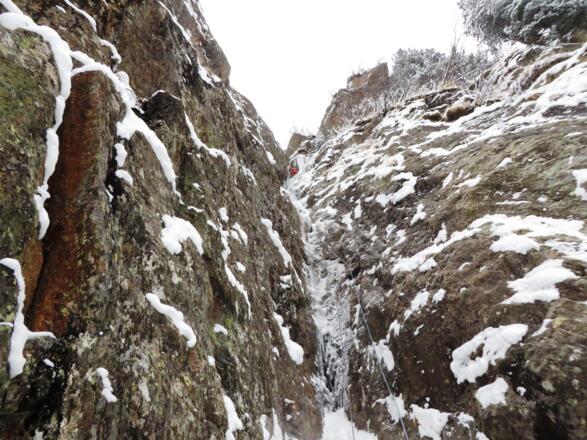Blick in die 3. Seillänge des Botanikerkamins