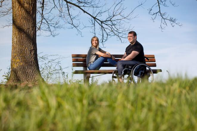 Sitzbank bei Schierling