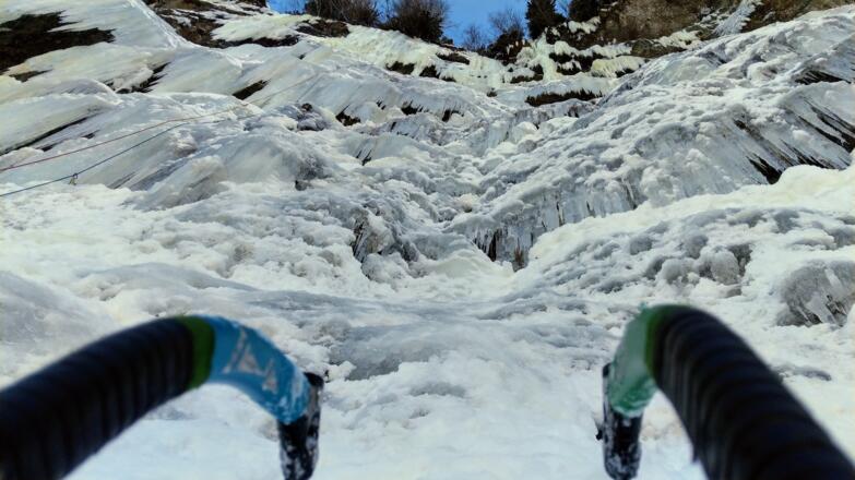Im Nachstieg der 1. Seillänge