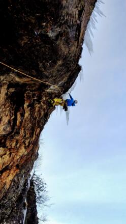 In der 1. SL im Überhang