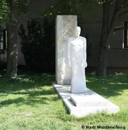 Walkriaburg Denkmal/ Audioguide Locandy