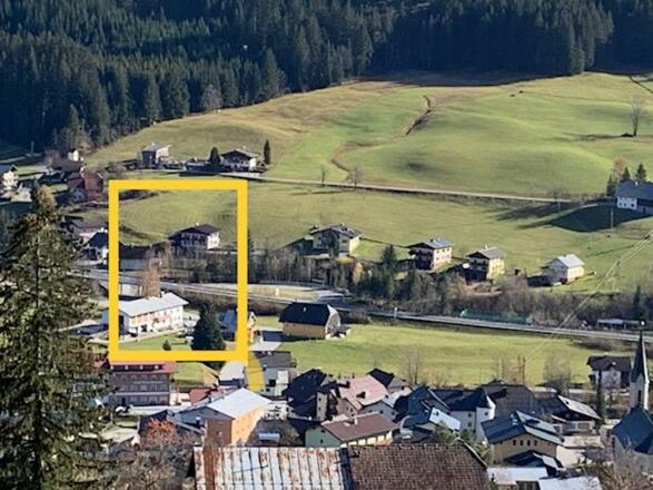 Ausblick vom Geisterwald zum Haus Ortner