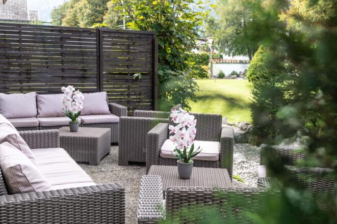 Hotel Garni Brunnthaler Lounge im Garten