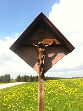 Wegkreuz am nördlichen Ortsrand von Lauterbach