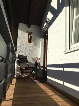 Ostbalkon / Wohnungsaufgang