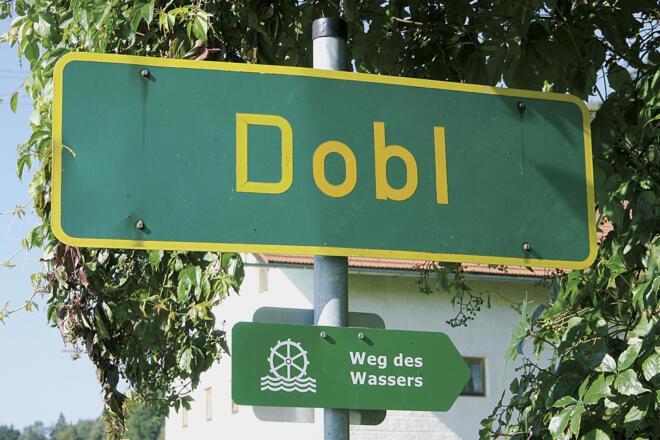 Hinweisschild Weg des Wassers