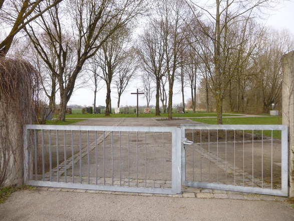 Neuer Friedhof Langengeisling