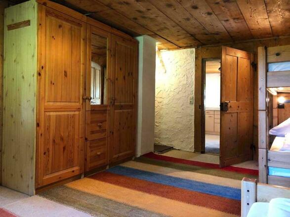 Ferienwohnung_Buecheler_EG_Schlafzimmer_02