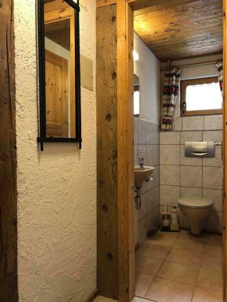 Ferienwohnung_Buecheler_EG_Badezimmer_03