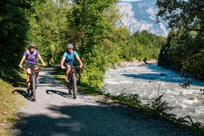 Radfahren am Radweg