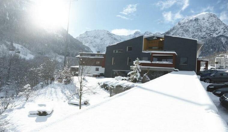 Walliserhof im Winter