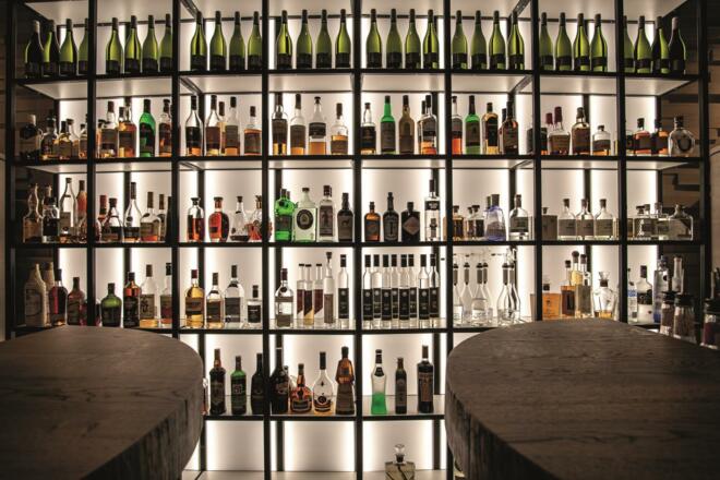 Bar 1,111
