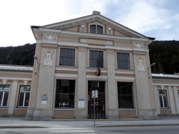 Der Bahnhof in Bad Gastein wurde 1905 von Kaiser Franz Joseph I. eröffnet und steht heute unter Denkmalschutz.