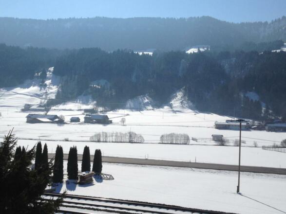 Ausblick von der Ferienwohnung im Winter