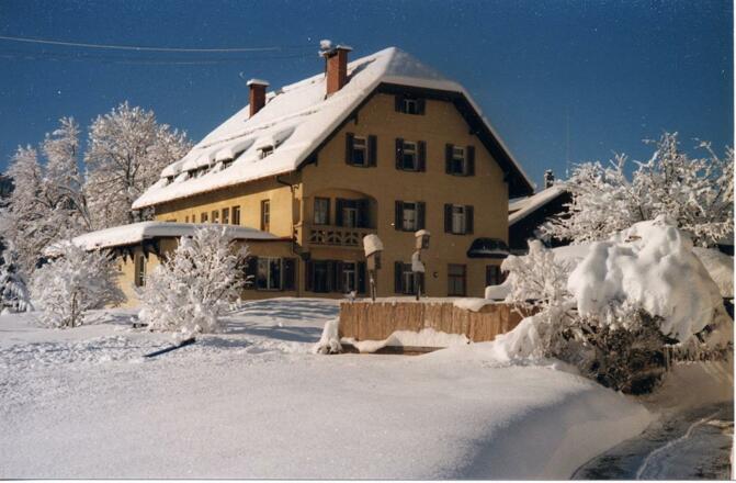 Kreuz im Winter