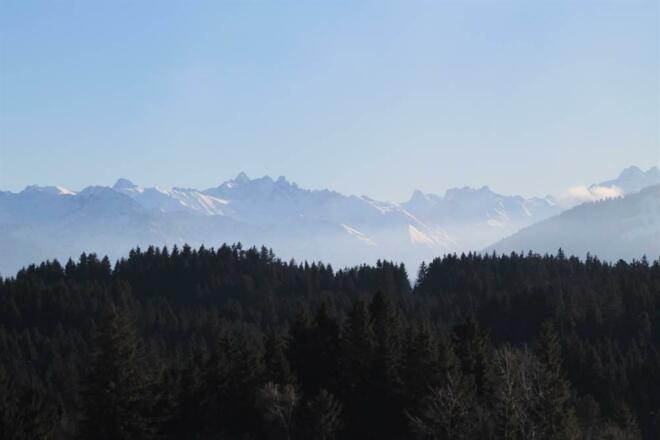 Ihr Ausblick aus im Kaminzimmer mit Balkon