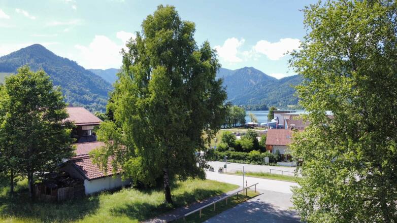 Zum See u. Vitaltherme ein Katzensprung