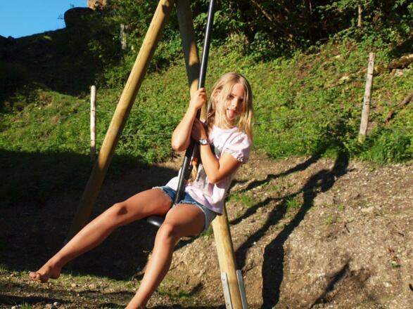Spielplatz neue Seilbahn