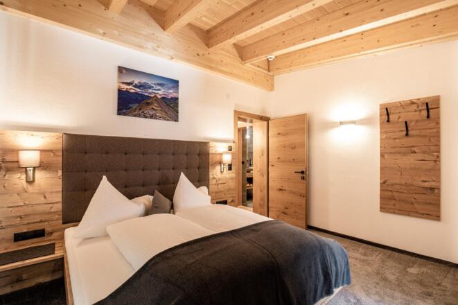 Schlafzimmer 2