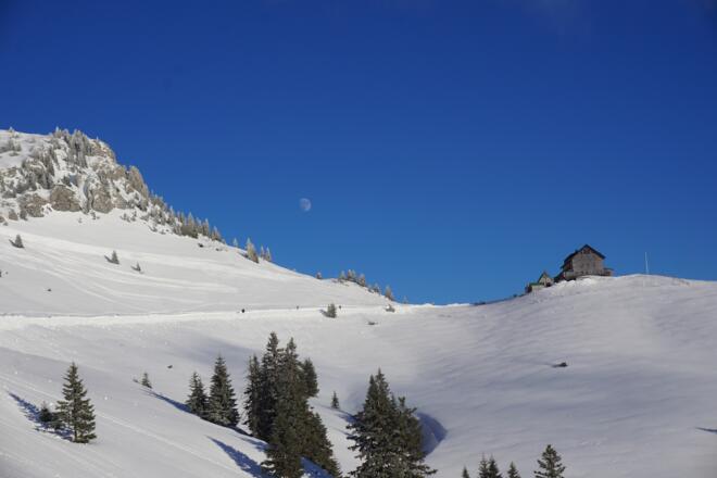 Das Rotwandhaus im Blick