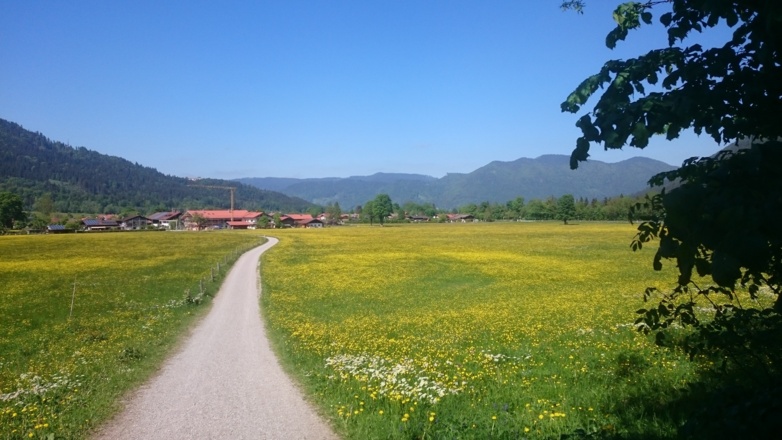 Bergsteigerdorf Kreuth im Frühling