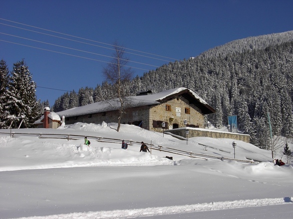 Albert-Link-Hütte im Winter