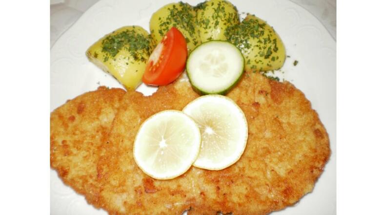 Rosslwirt - Schnitzel mit Pommes Frittes