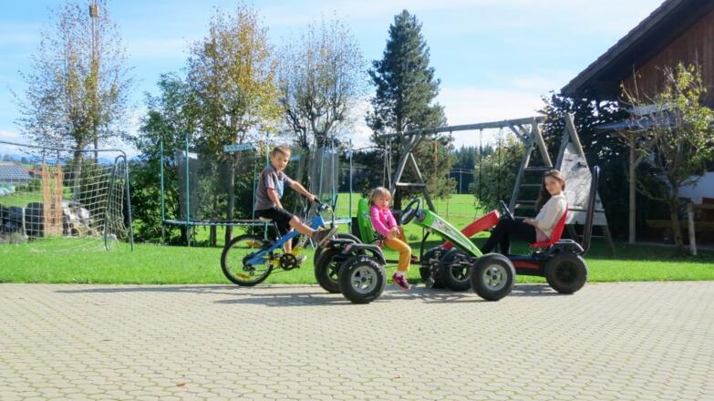 Unser Kinder-Fuhrpark
