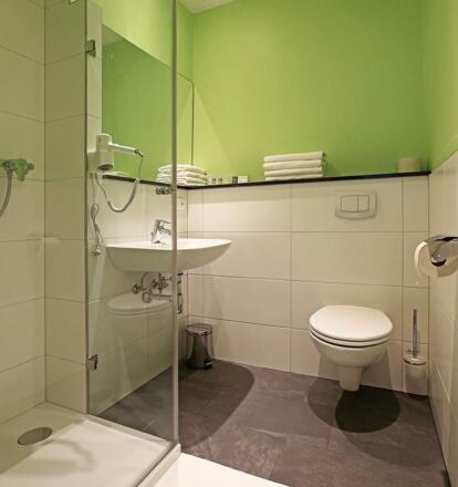 Montage Hotel Business & City Badezimmer