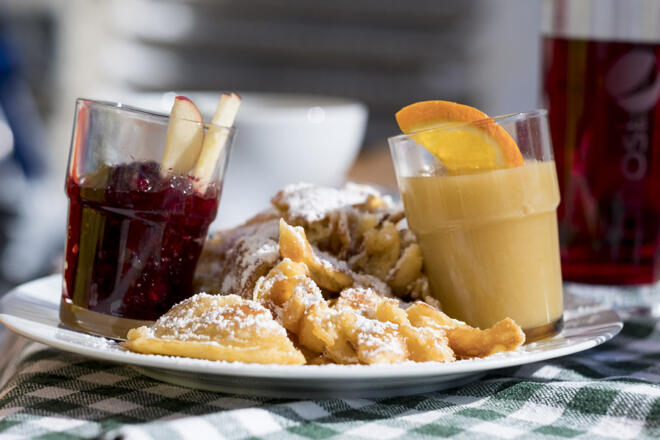 Nach der Gipfeltour auf die Kraspesspitze schmeckt der Kaiserschmarrn dreimal so gut.