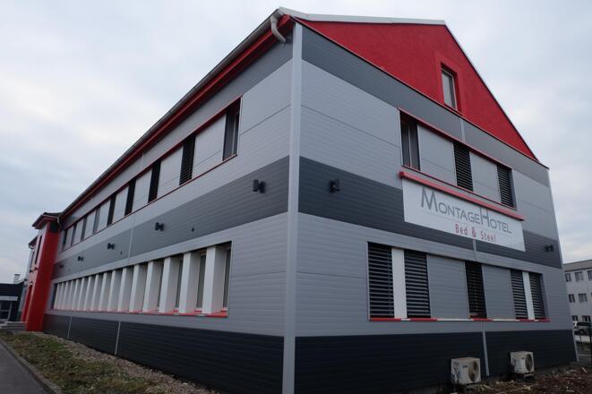 montagehotel_bedandsteel_aussenansicht1_jaenner2018