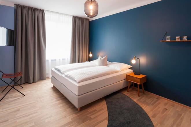 Etagerie Linz Schlafzimmer
