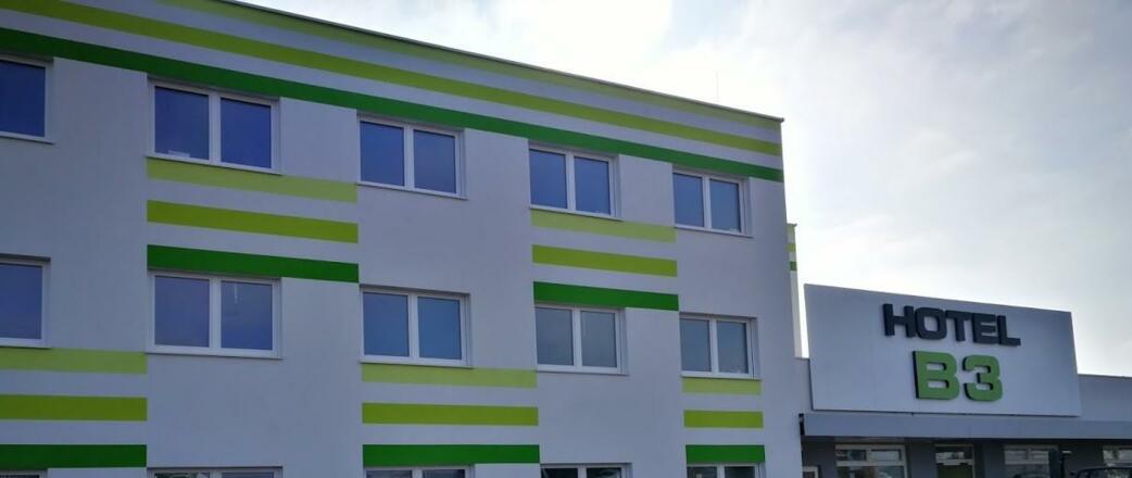 Hotel B3 Mauthausen Front