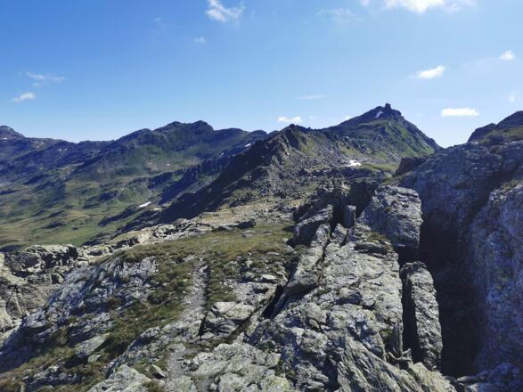 Blick zur Naviser Sonnenspitze