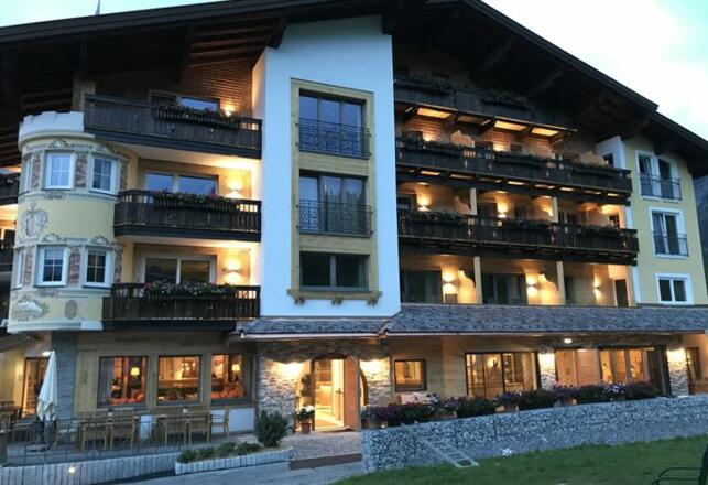 Hotel Sonnenhof ****S