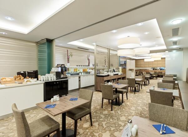Hotel_Schillerpark_Restaurant