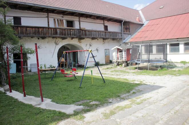 Spielplatz im Innenhof
