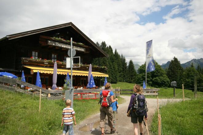 Einkehrmöglichkeit Hochleite Alpe